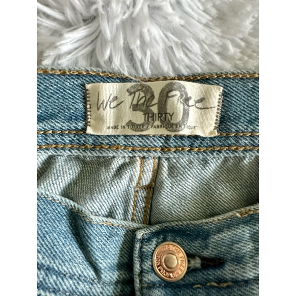 Free People Maggie Mid Rise Straight Leg Jeans Light Stone Wash - Picture 12 of 14